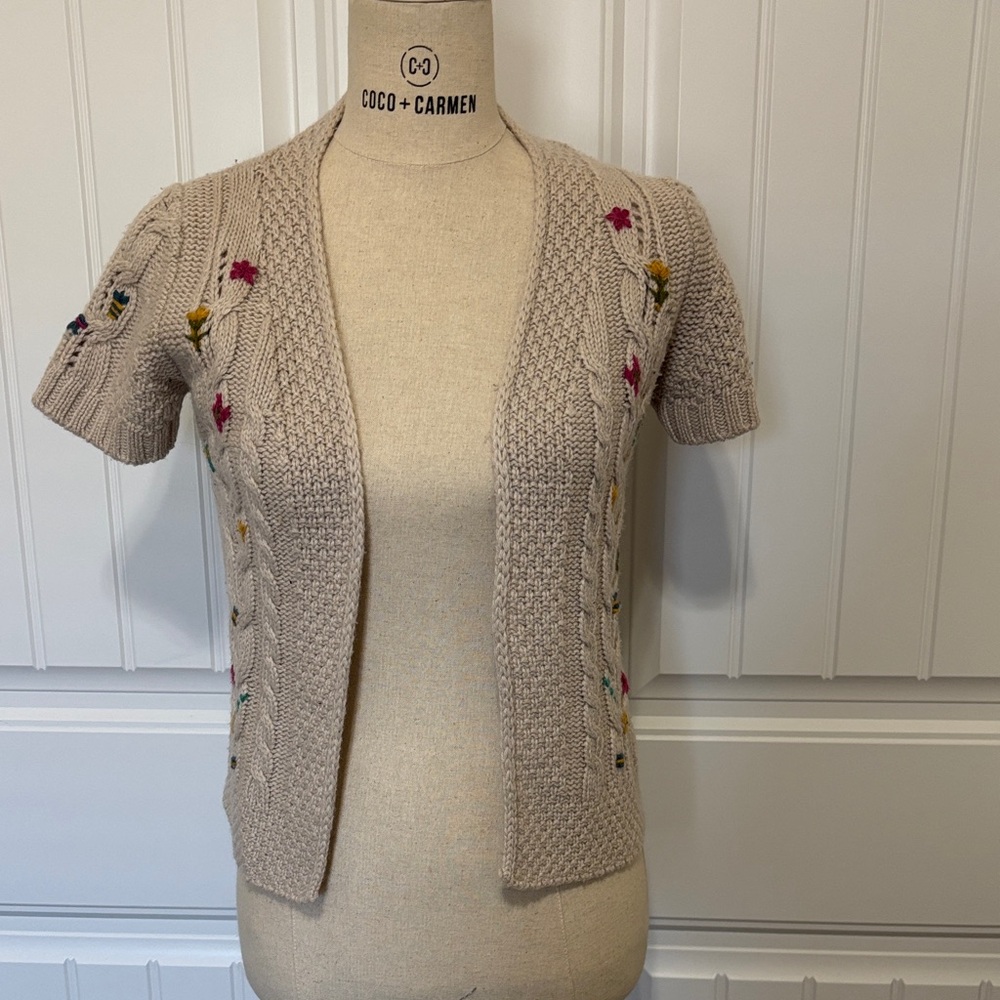 Zaraknit Beige Cardigan with Floral Embroidery
